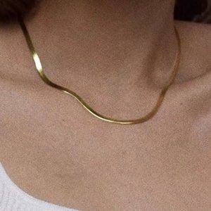 NEW 18K Gold Plated Flat Herringbone Necklace